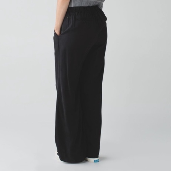 Lululemon Matching Set - Picture 3 of 8